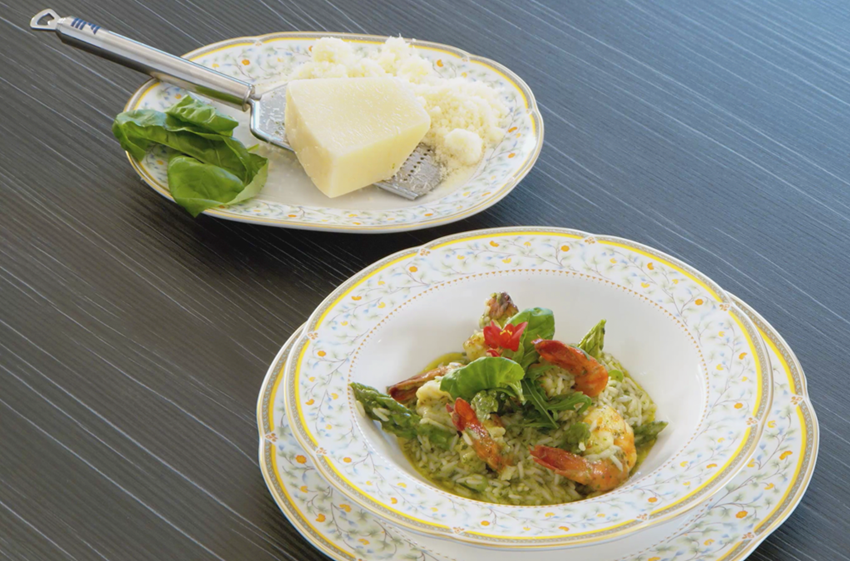 Ryžių risotto su krevetėmis ir šparagais